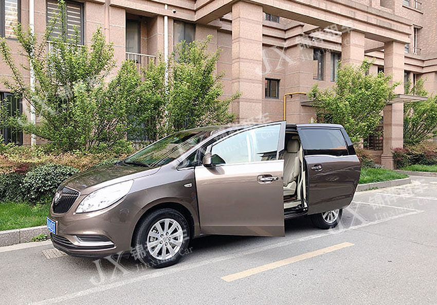 7座別克GL8(新款)商務(wù)車租賃